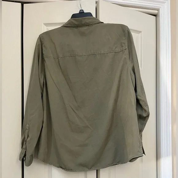 EUC - Torrid Size 2 - Army Green/ Gray Button Down Denim Shirt - Picture 4 of 4